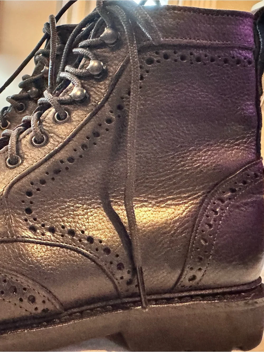 Allen Edmunds Long Branch Men's Black Leather Brogue Boot - Classic Lace-Up